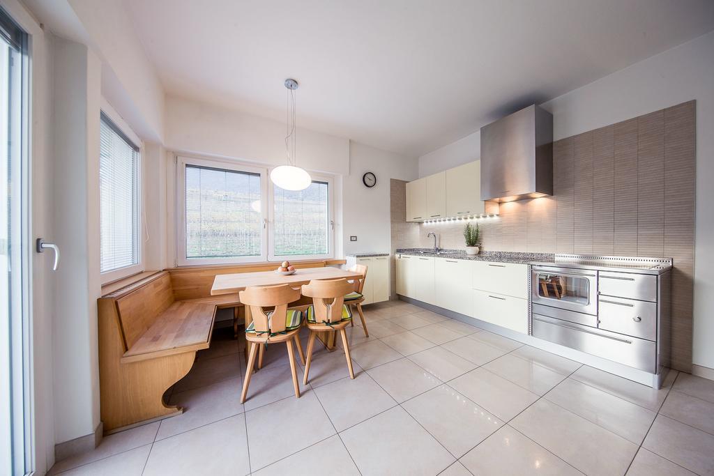 Josefshof Apartment Caldaro Luaran gambar