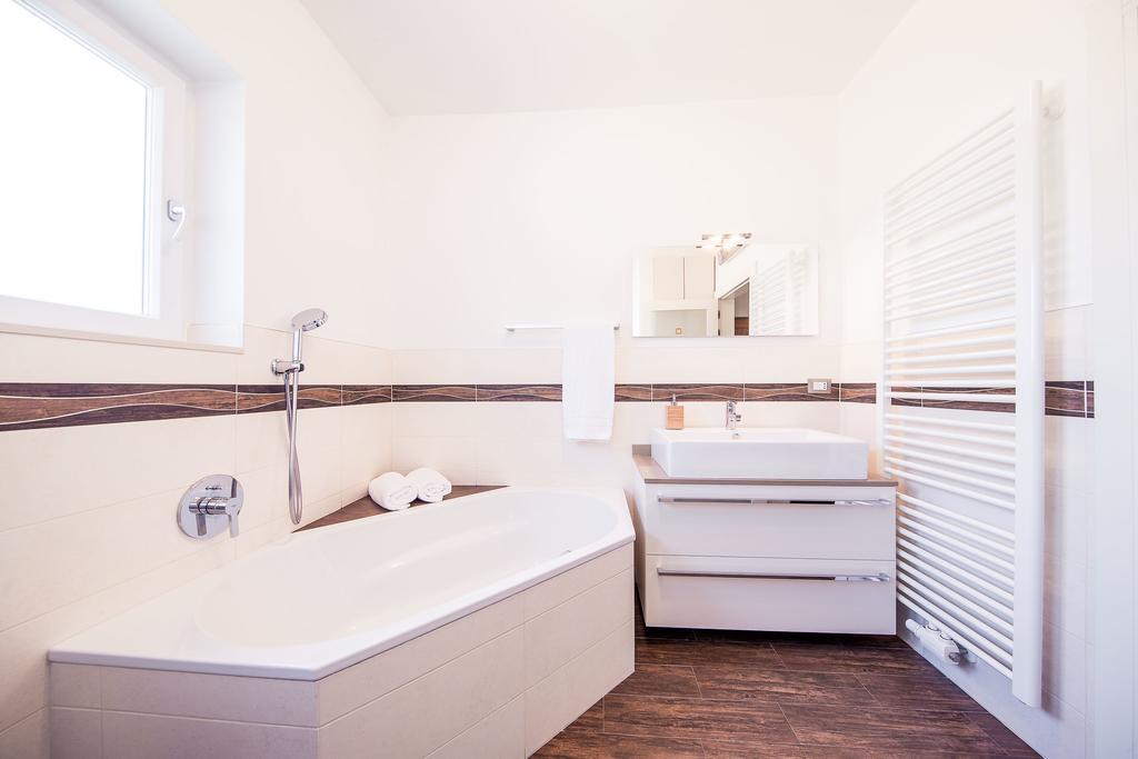 Josefshof Apartment Caldaro Luaran gambar